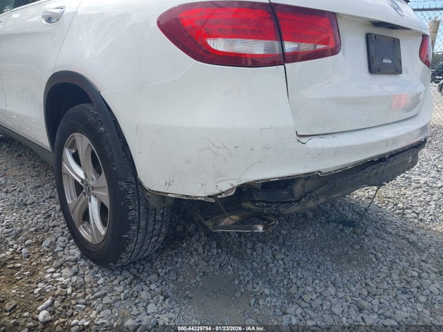 Продажа на аукционе авто 2017 Mercedes-benz Glc 300, vin: WDC0G4JBXHF221983, номер лота: 44229794