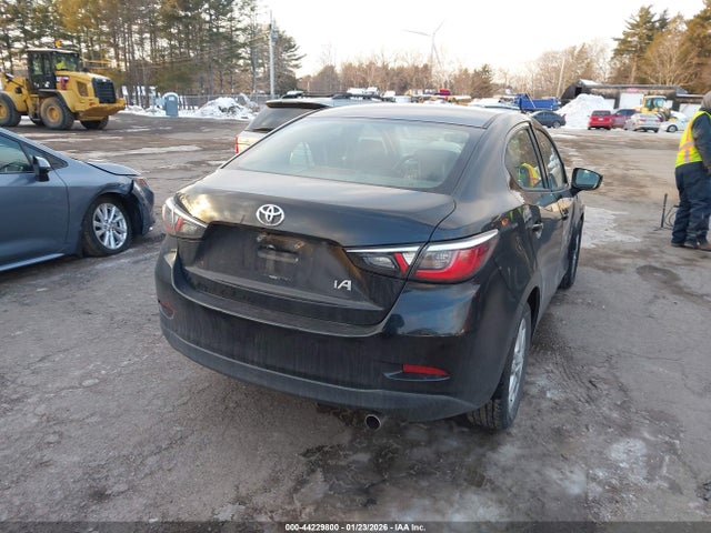 3MYDLBYV9HY172390 Toyota YARIS IA