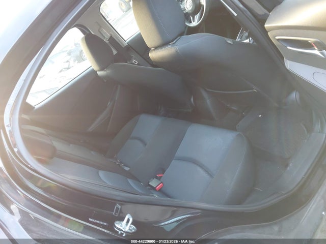 3MYDLBYV9HY172390 Toyota YARIS IA
