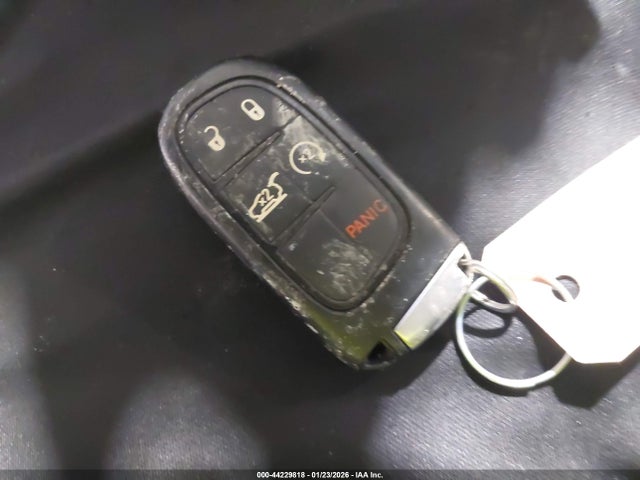 1C4PJMBXXLD582750 Jeep Cherokee Trailhawk 4x4