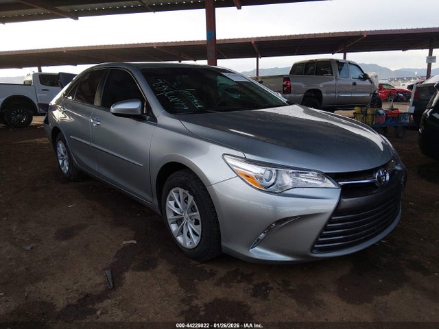 Toyota CAMRY LE 2015 4T4BF1FK8FR508788 Image 1