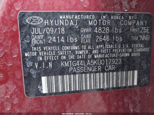 2019 GENESIS G70 KMTG44LA5KU017923 Photo 8