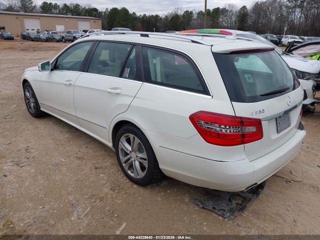44229840 :رقم المزاد ، WDDHH8HB7BA407218 vin ، 2011 Mercedes-benz E 350 4matic مزاد بيع