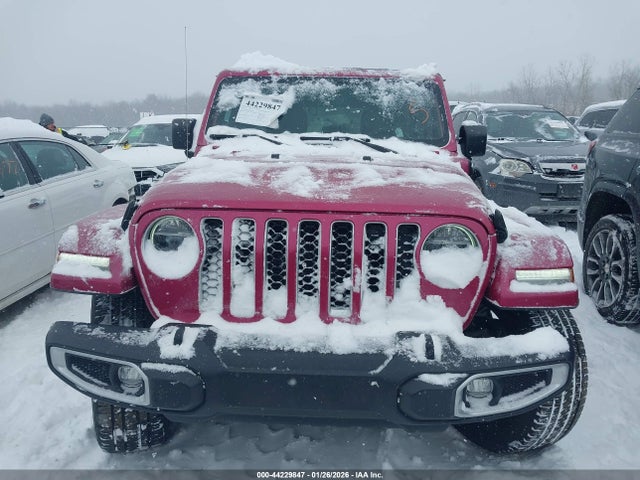 44229847 :رقم المزاد ، 1C4JJXP65MW847586 vin ، 2021 Jeep Wrangler 4xe Unlimited Sahara 4x4 مزاد بيع