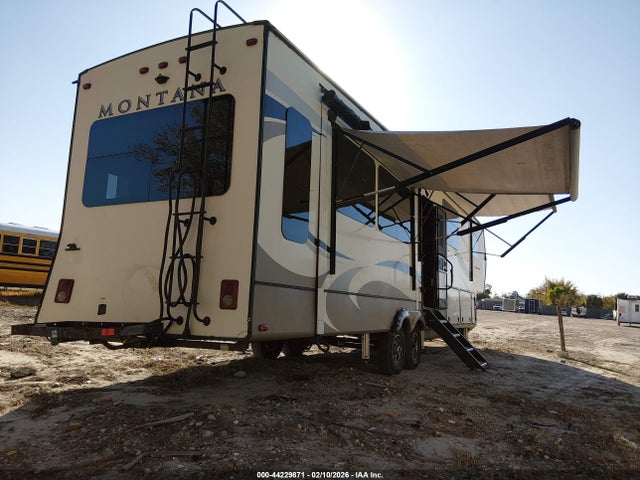 Keystone Montana 2019 4YDF38520K4702547 Image 4