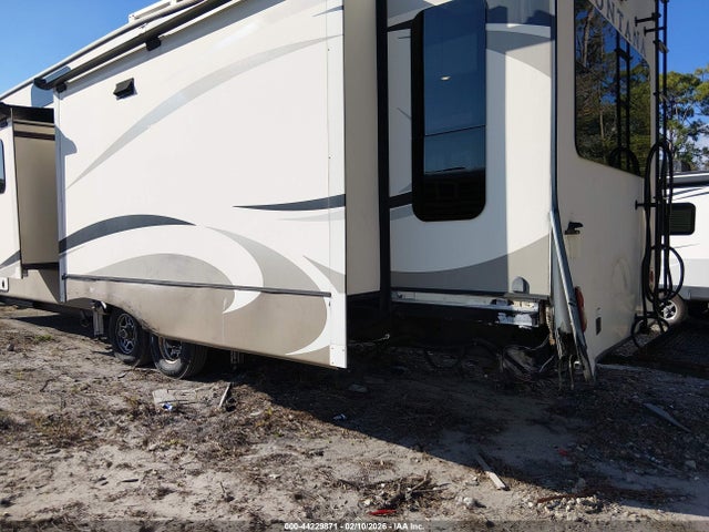 Keystone Montana 2019 4YDF38520K4702547 Image 6