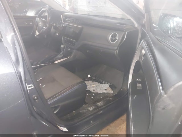 Toyota COROLLA SE 2018 2T1BURHE8JC972857 Image 5