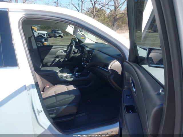 1GNERGKW3JJ282353 Chevrolet Traverse 1lt