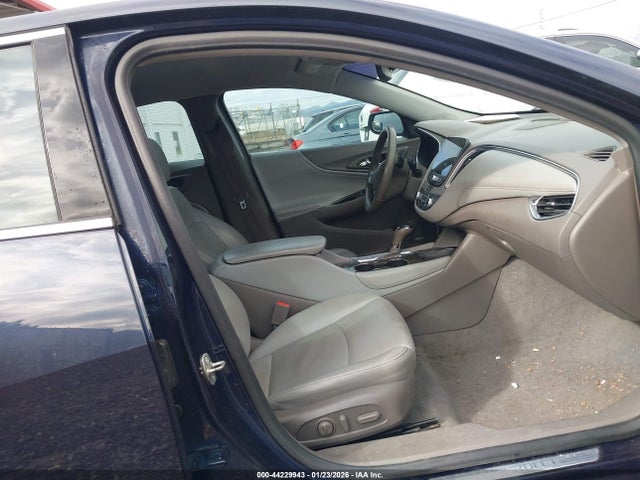 1G1ZH5SXXGF237375 Chevrolet Malibu Premier