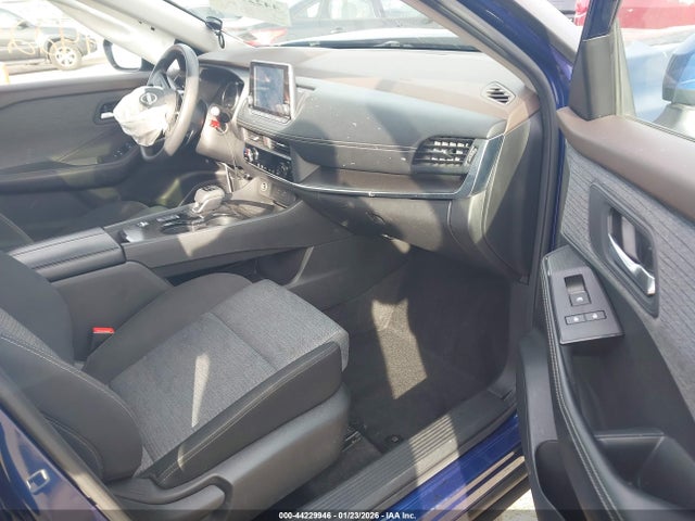 2023 Nissan Rogue Sv Fwd მანქანა იყიდება აუქციონზე, vin: JN8BT3BAXPW419170, აუქციონის ნომერი: 44229946
