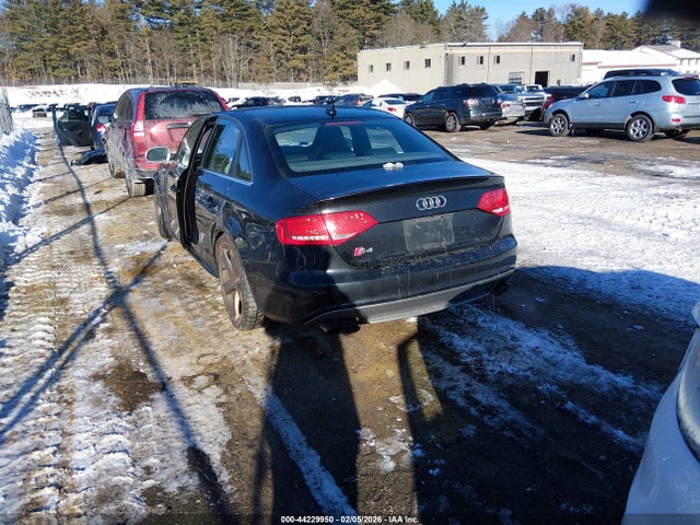 2010 AUDI S4 WAUBGAFL9AA020252 Photo 2