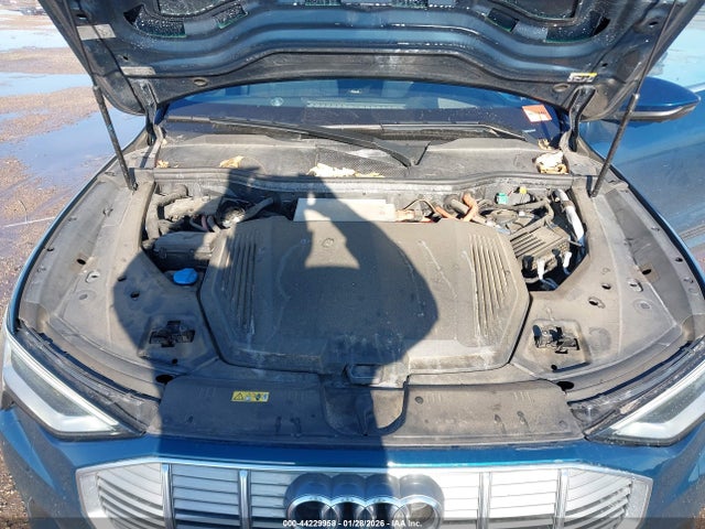 2019 AUDI E-TRON WA1VABGE4KB010161 Photo 9
