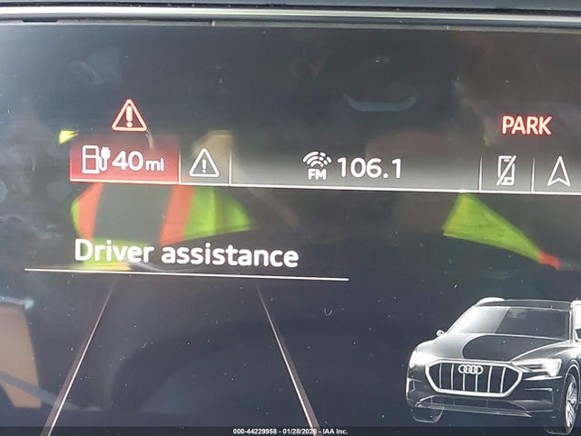 WA1VABGE4KB010161 Audi E-tron Premium Plus