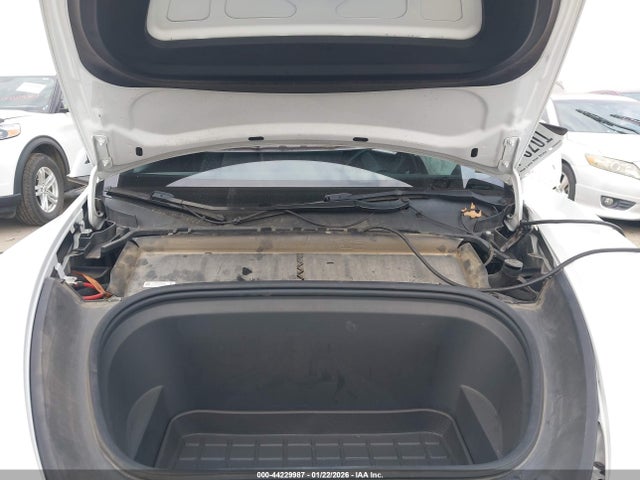 2021 TESLA MODEL Y 5YJYGDEE9MF278252 Photo 9