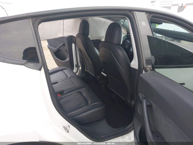 2021 TESLA MODEL Y 5YJYGDEE9MF278252 Photo 7