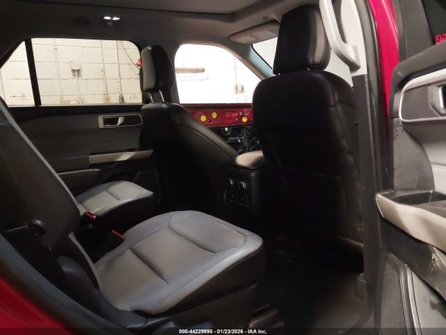2021 FORD EXPLORER 1FMSK7DH9MGA16458 Photo 7