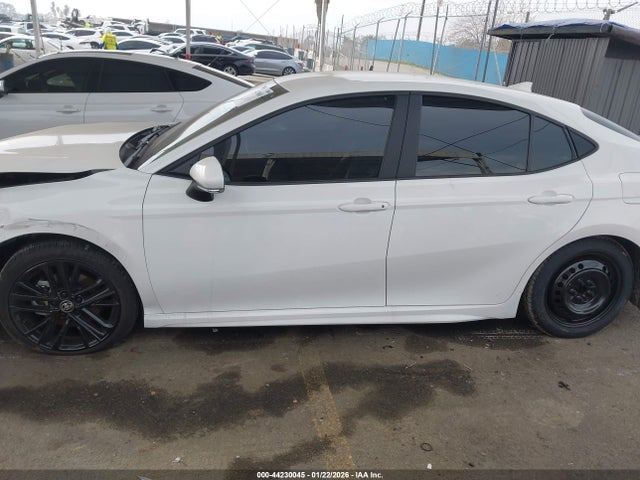 Toyota CAMRY SE 2025 4T1DAACKXSU113737 Image 15