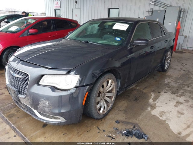 Aukcja sprzedaży 2018 Chrysler 300 Touring L, vin: 2C3CCAAG3JH274879, numer aukcji: 44230064