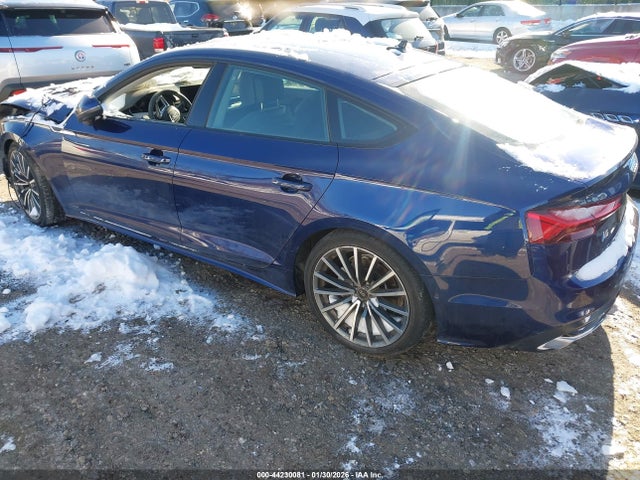 2022 AUDI A5 SPORTBACK WAUBBCF5XNA038969 Photo 2