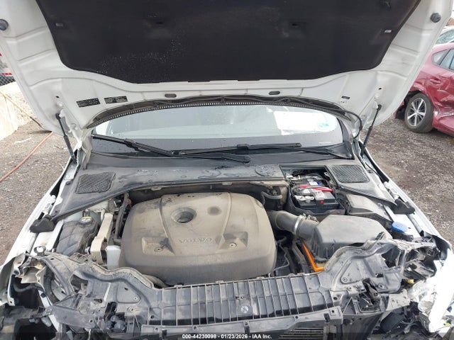 2018 VOLVO V60 CROSS COUNTRY YV440MWK5J2059162 Photo 9
