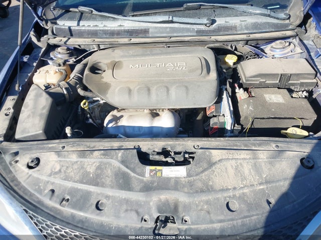 Chrysler 200 Limited 2015 1C3CCCAB3FN621352 Image 10