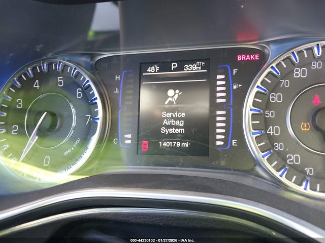 Chrysler 200 Limited 2015 1C3CCCAB3FN621352 Image 7