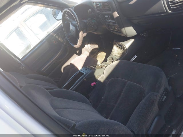 2000 CHEVROLET BLAZER 1GNDT13W5Y2374013 Photo 4
