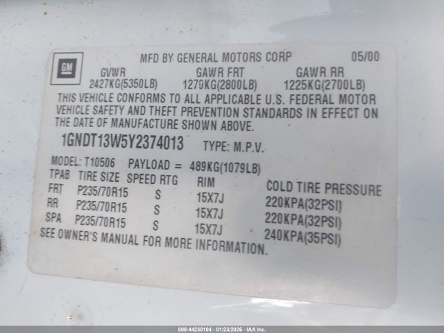 2000 CHEVROLET BLAZER 1GNDT13W5Y2374013 Photo 8