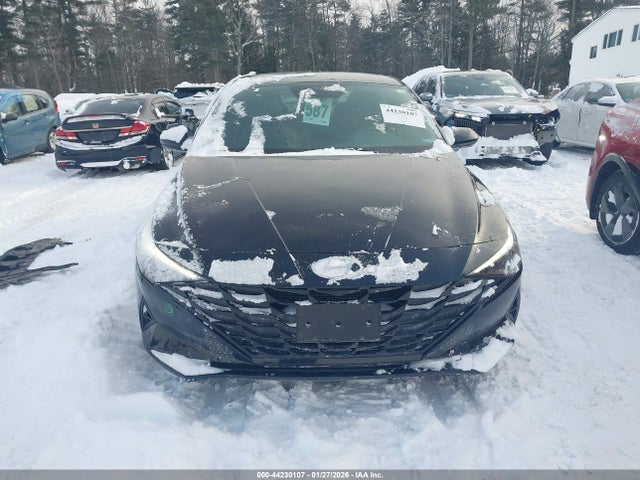 5NPLM4AGXMH021726 Hyundai ELANTRA SEL
