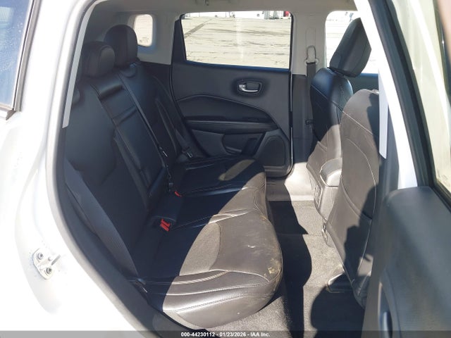 Jeep Compass Latitude Fwd 2018 3C4NJCBB0JT376768 Image 8