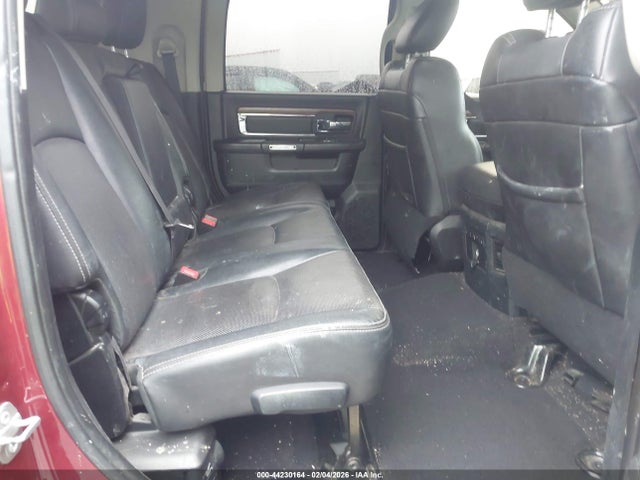 44230164 :رقم المزاد ، 3C63RRML7FG703070 vin ، 2015 Ram 3500 Laramie مزاد بيع