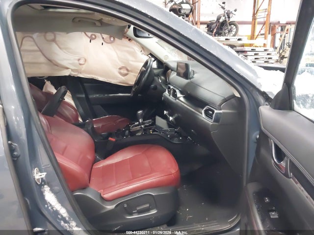 Продаж на аукціоні авто 2022 Mazda Cx-5 2.5 S Carbon Edition, vin: JM3KFBCM7N0576362, номер лоту: 44230211