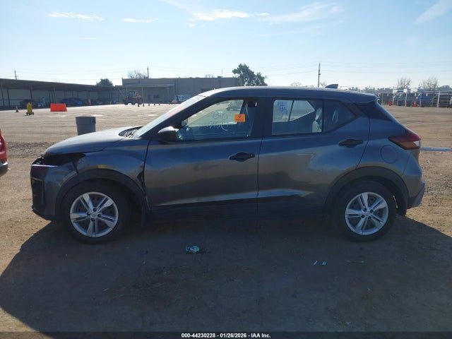 3N1CP5BV0RL569884 Nissan Kicks S Xtronic Cvt