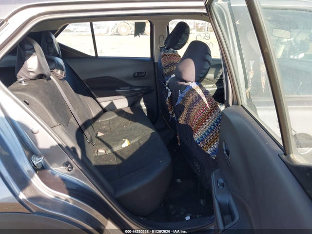 3N1CP5BV0RL569884 Nissan Kicks S Xtronic Cvt