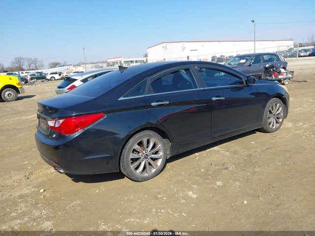 2011 HYUNDAI SONATA 5NPEC4ACXBH102554 Photo 3
