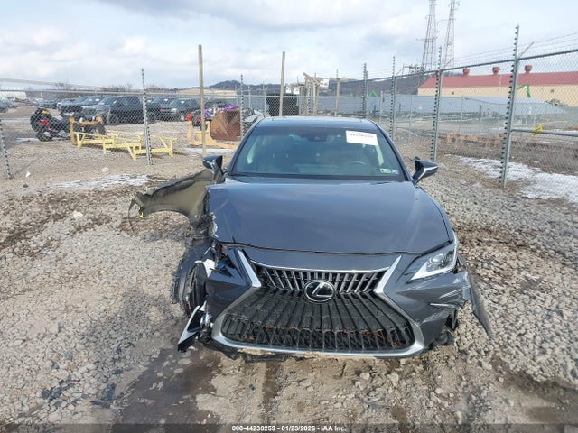 Продаж на аукціоні авто 2024 Lexus Es 350, vin: 58ADZ1B15RU180539, номер лоту: 44230259