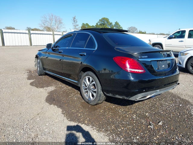 Продаж на аукціоні авто 2017 Mercedes-benz C 300 4matic, vin: 55SWF4KB4HU223717, номер лоту: 44230268