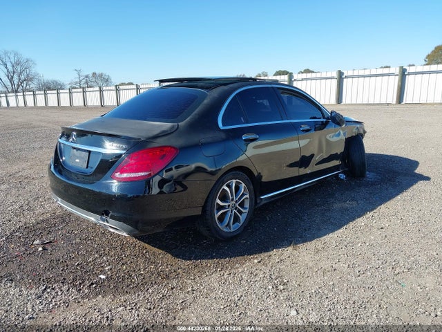 Продаж на аукціоні авто 2017 Mercedes-benz C 300 4matic, vin: 55SWF4KB4HU223717, номер лоту: 44230268