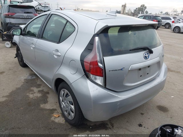 JTDKDTB35F1097866 Toyota Prius C One