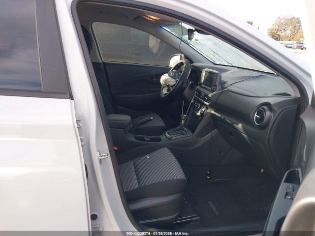 KM8K22AA2KU383226 Hyundai Kona Sel
