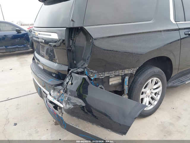 Продажа на аукционе авто 2022 Chevrolet Suburban 4wd Lt, vin: 1GNSKCKD7NR242055, номер лота: 44230279
