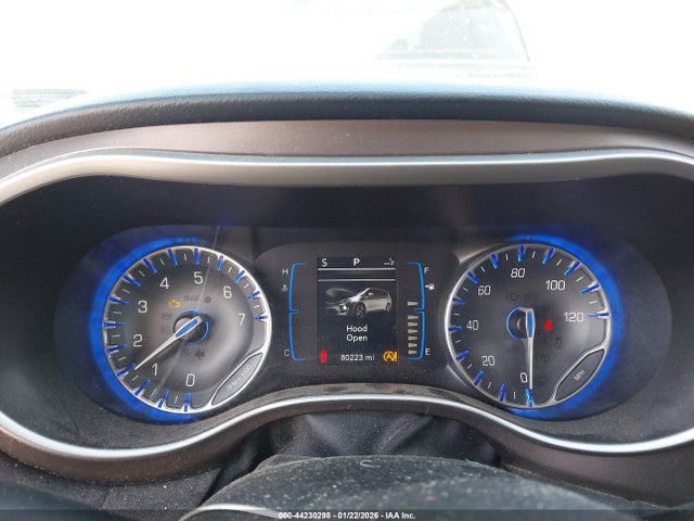 2C4RC1BG4HR743793 Chrysler Pacifica Touring-l