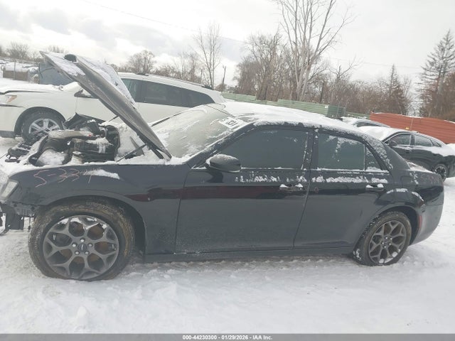 Aukcja sprzedaży 2015 Chrysler 300 300s, vin: 2C3CCAGG8FH899499, numer aukcji: 44230300