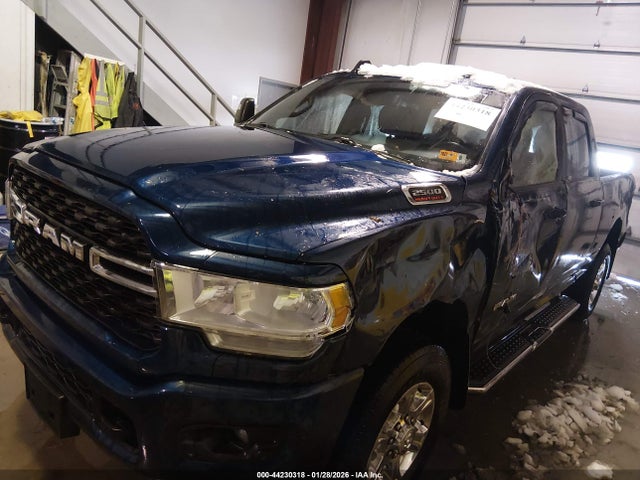 44230318 :رقم المزاد ، 3C6UR5DJ4RG387109 vin ، 2024 Ram 2500 Big Horn  4x4 6'4 Box مزاد بيع