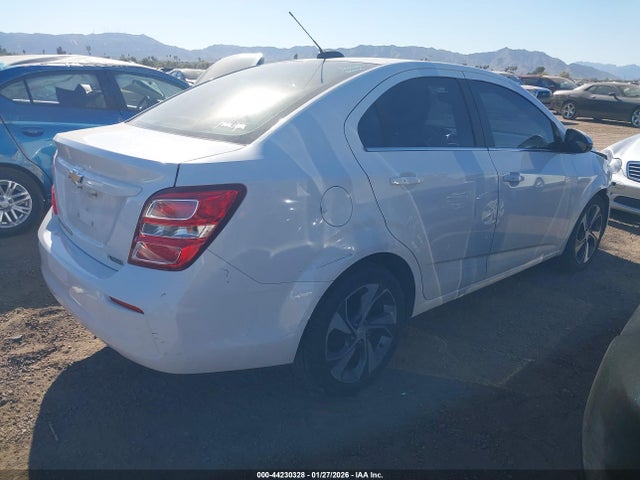 1G1JF5SB4H4125899 Chevrolet Sonic Premier Auto