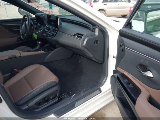 Aukcja sprzedaży 2024 Lexus Es 300h, vin: 58ADA1C16RU049299, numer aukcji: 44230337