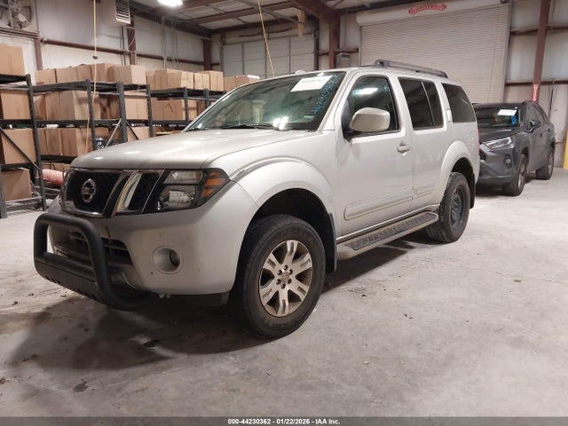 2010 NISSAN PATHFINDER 5N1AR1NN3AC621104 Photo 1