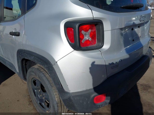 Jeep Renegade Sport 2015 ZACCJBAT1FPC30938 Image 19