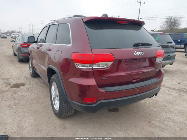 2017 JEEP GRAND CHEROKEE 1C4RJEAG6HC656629 Photo 2
