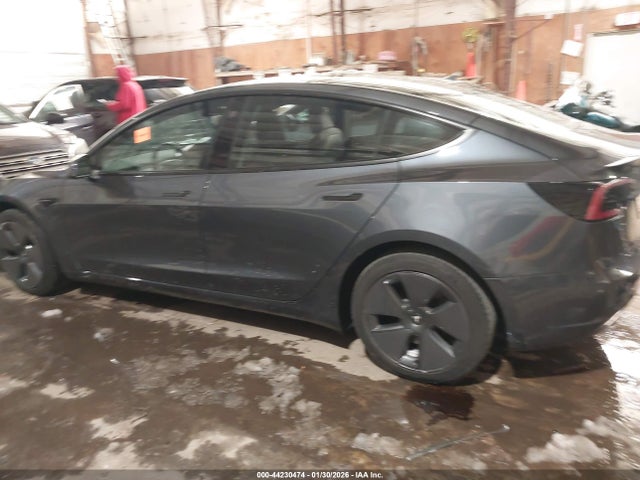 Продажа на аукционе авто 2023 Tesla Model 3 Long Range Dual Motor All-wheel Drive, vin: 5YJ3E1EBXPF630988, номер лота: 44230474